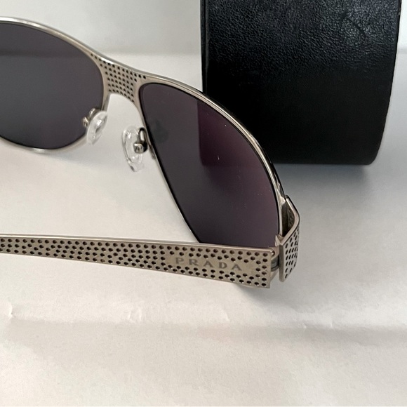 aviator sunglasses - Prada Titanium, polarized - Picture 7 of 12